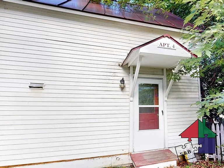 267 Elm St — Photo 16