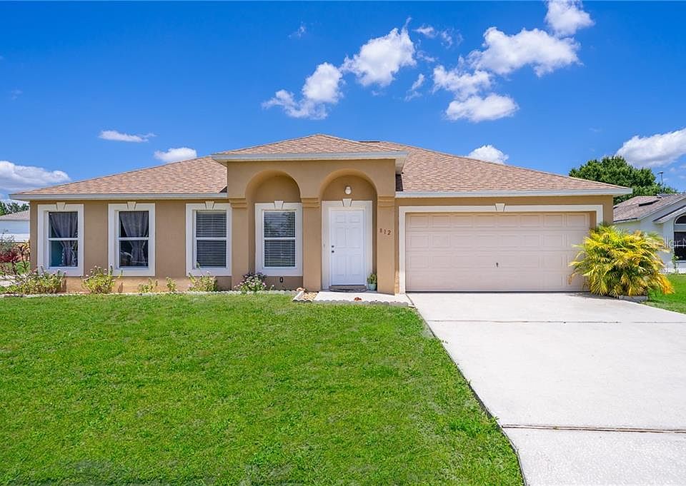 1st image of 812 Savona Pl