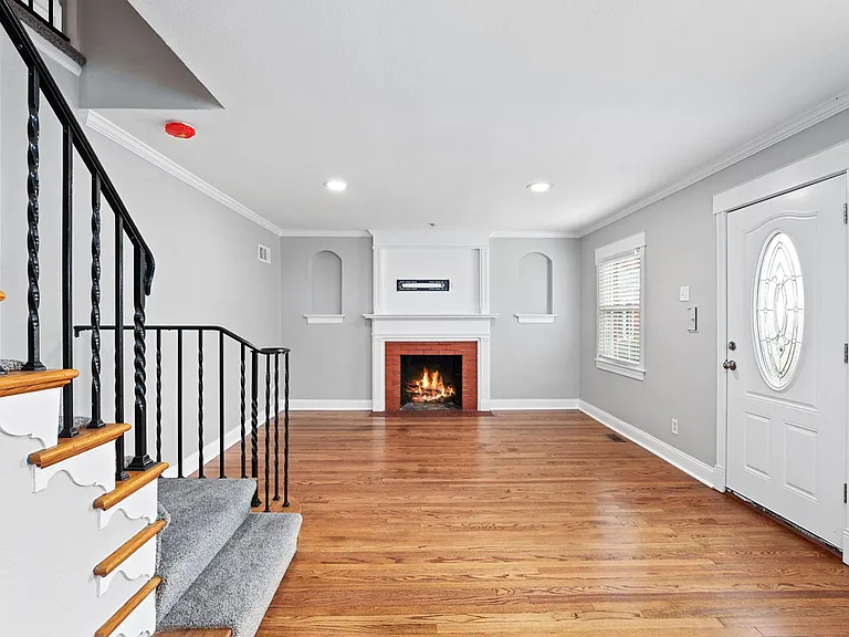 2904 Greentop Ct — Photo 12