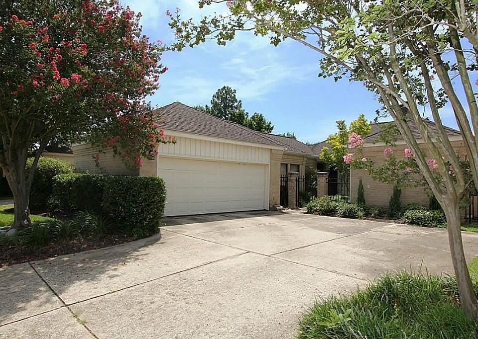 1st image of 6623 Oakland Hills Dr