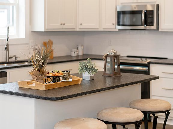 5th image of 4151 Zephyr Ln #72