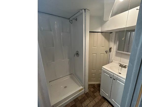 3123D238-DF6E-4628-93F6-01F9AF026D62