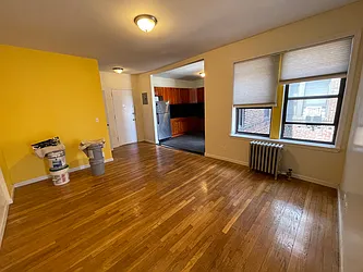 Rented by Sterea Agency