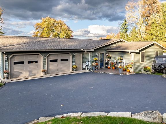 2nd image of 47677-47681 Tomahawk Dr
