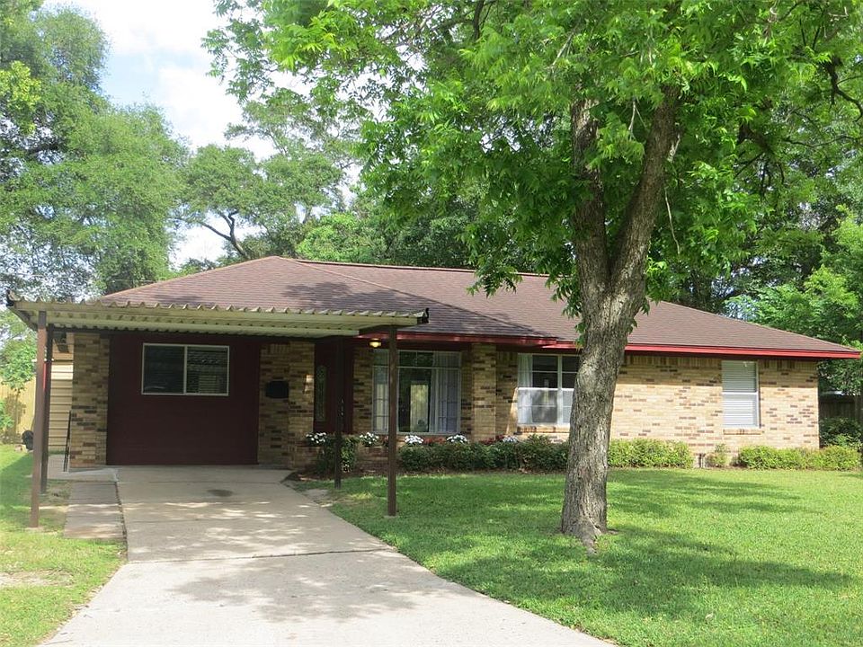 1st image of 3006 Carlford Cir