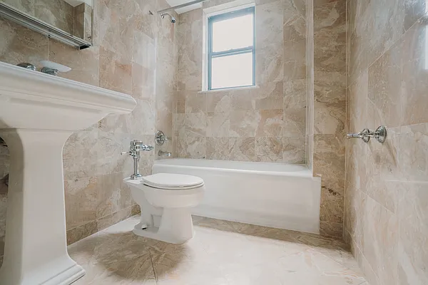 Rented by Corcoran | media 21