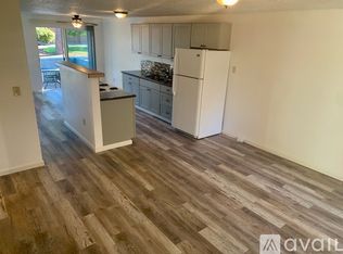 45 NW 20th St #45, Gresham, OR 97030