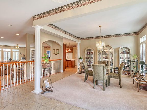 Formal Dining