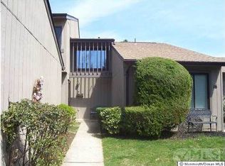18 Concord Ct, Red Bank, NJ 07701
