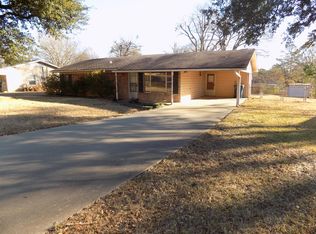 308 S Ash St, White Oak, TX 75693