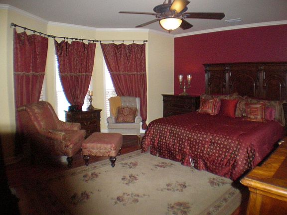 Large Master Suite with sitting area