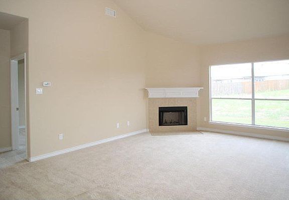 2nd image of 1728 White Mountain Way