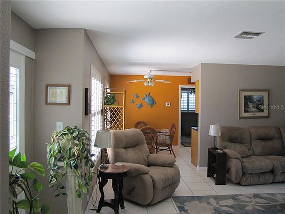 3rd image of 5809 30th Ave N