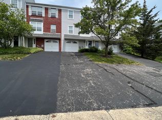1117 Cathedral Ln, Norristown, PA 19403