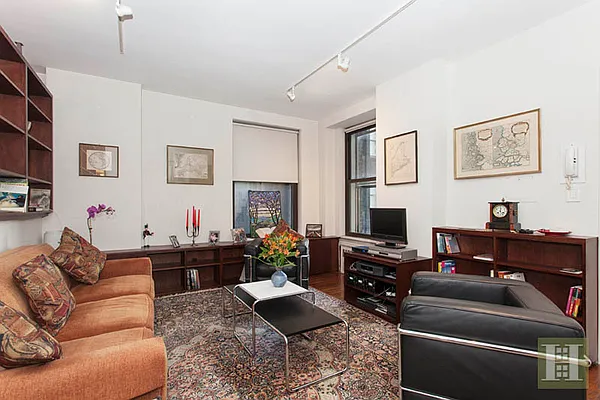 Rented by Halstead Real Estate | media 10