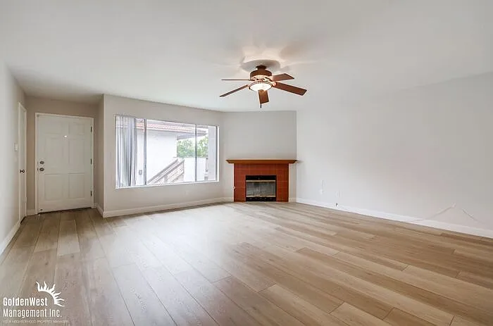 9813 Caspi Gardens Dr #4 — Photo 8