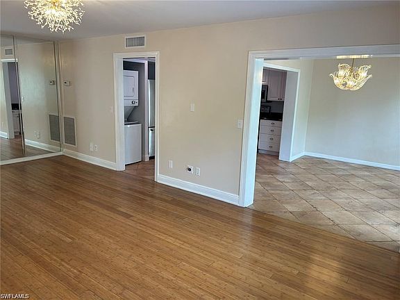 3rd image of 104 Bob O Link Way #B