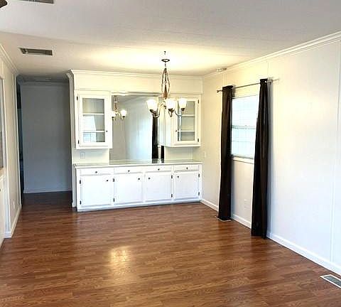 3rd image of 120 Santa Lucia Dr