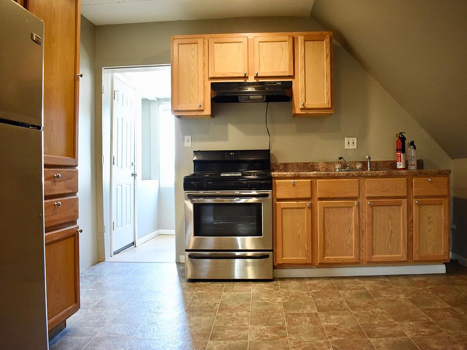 1st image of 2610 W Cortland St #3