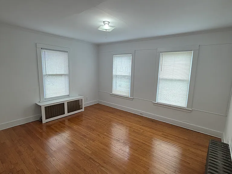 558 Central Ave #2 — Photo 8