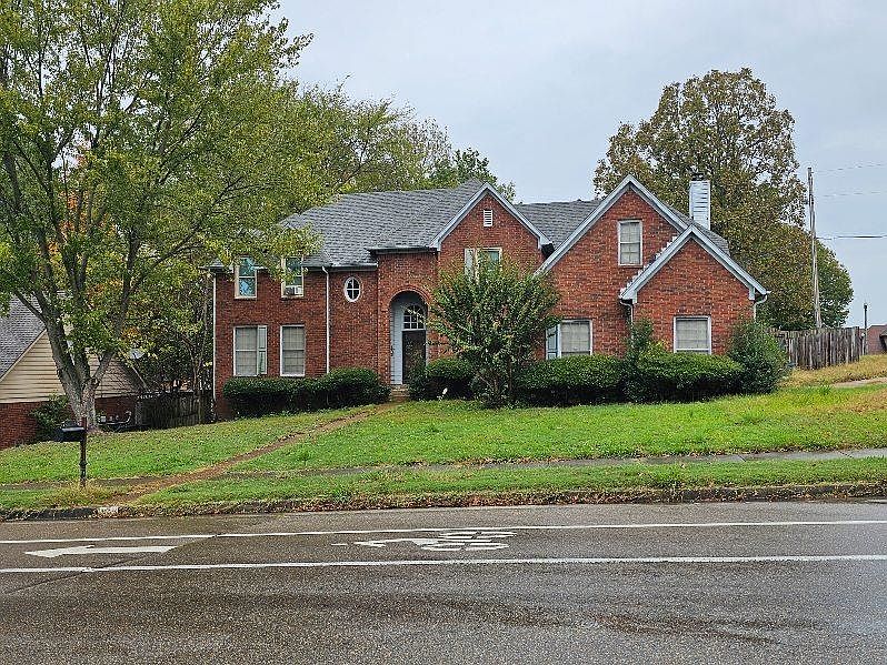 2nd image of 8858 Chimneyrock Blvd