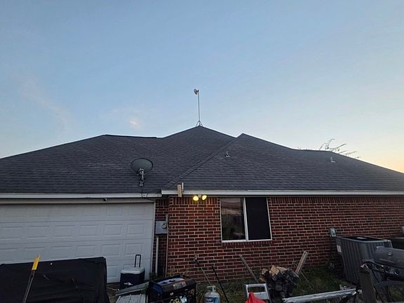 3rd image of 2727 W Ridgeview Cir