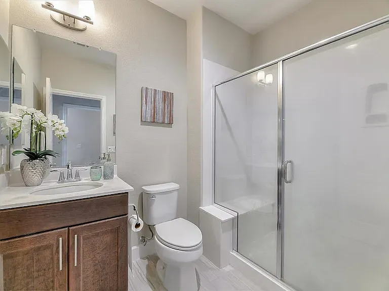 131 Hudson Pl — Photo 10