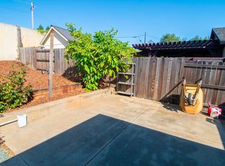 813 Comstock Dr, Folsom, CA 95630