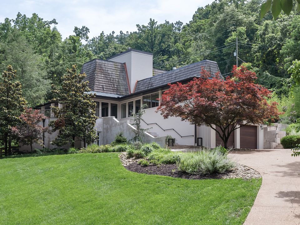 1st image of 1147 Crater Hill Dr