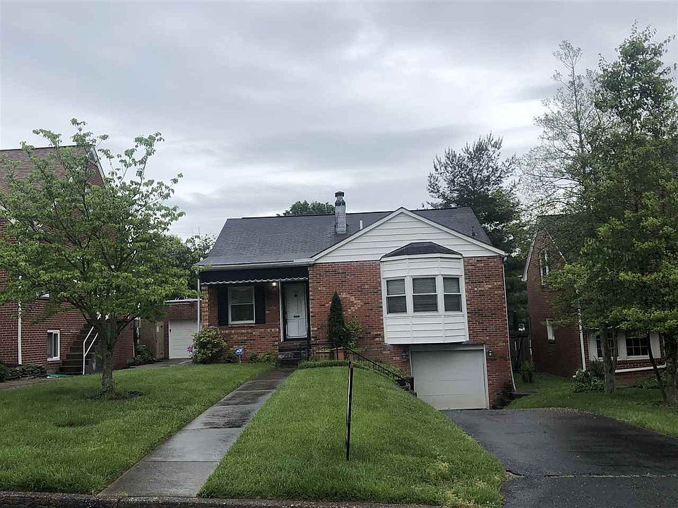 1st image of 92 Fairfax Dr