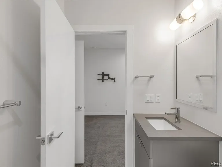 2420 Eliot St — Photo 21