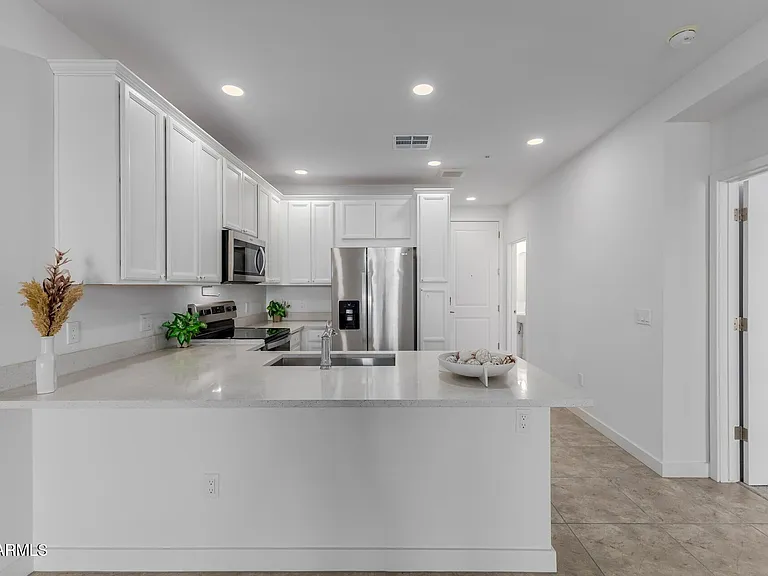 2511 W Queen Creek Rd #279 — Photo 5