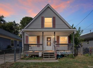 317 Prospect St, Pontiac, MI 48341