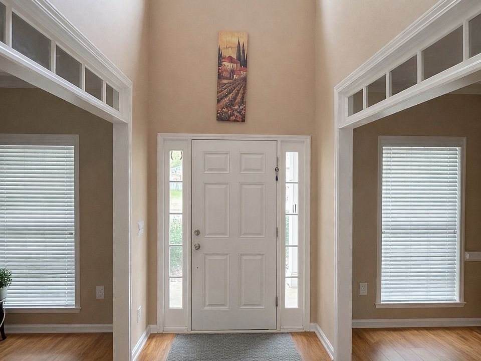 2nd image of 2247 Rosemoore Walk