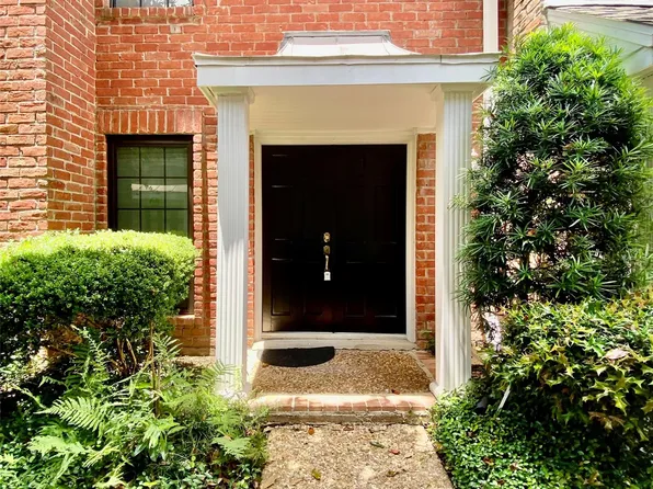 752 Augusta Dr #752, Houston, TX 77057