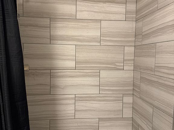 Guest bathroom shower and bath