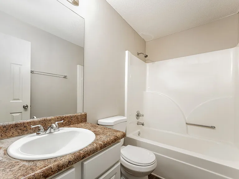6626 Browns Mill Ferry Dr — Photo 17