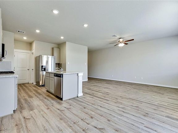 2nd image of 603B Pearly Eye Dr