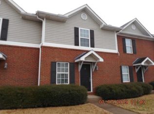 15 Middlebrook Dr, Cartersville, GA