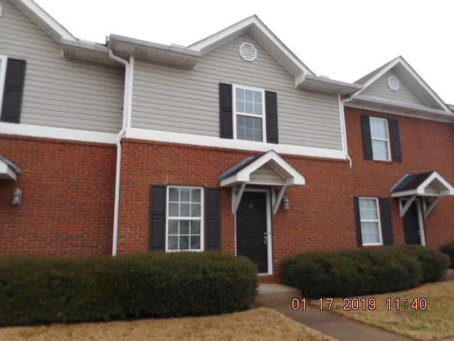 15 Middlebrook Dr photo 1