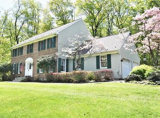 710 Texas Rd, Easton, PA 18042