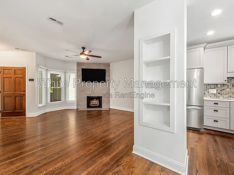 437 Clarkson Green St — Photo 4