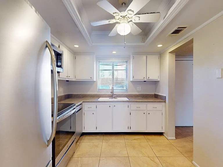 4121 Heron Way #108 — Photo 4