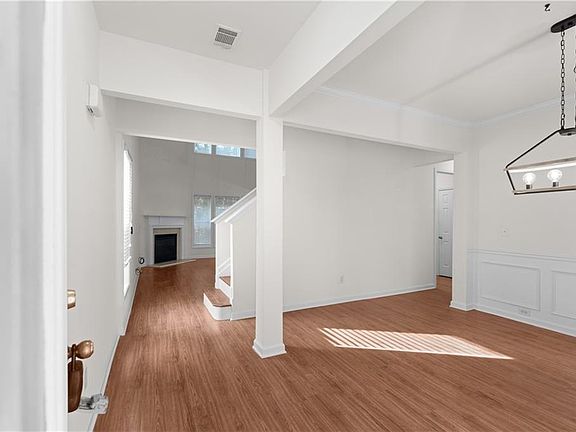 5th image of 3127 Wyesham Cir