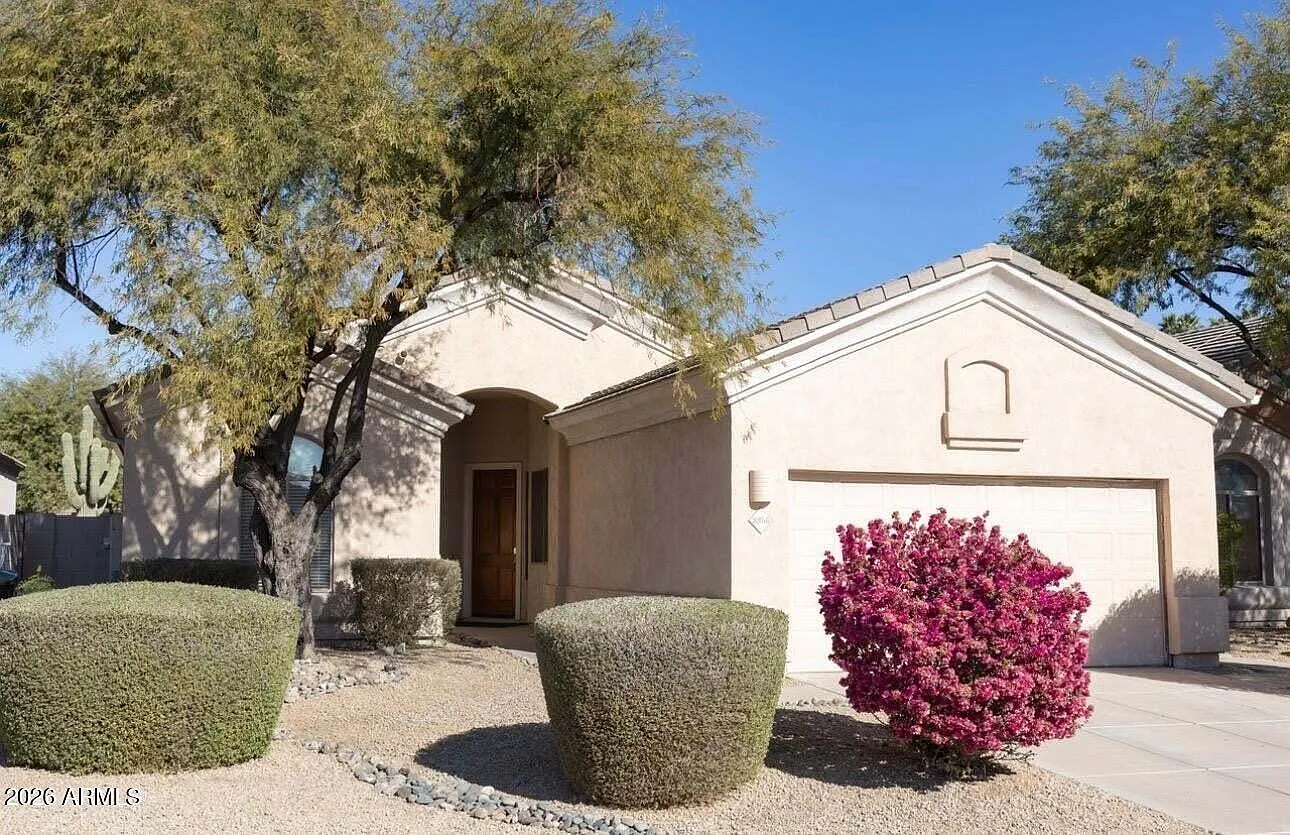 4 bed, 2.0 bath, 1848 sqft, $3,400 — Photo 3