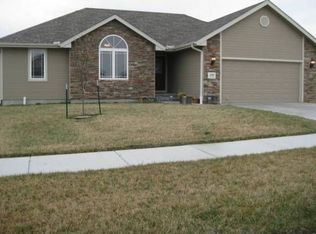 4290 Jane Dr, Manhattan, KS 66502