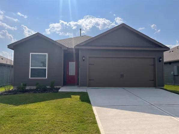 8229 Ravalli St, Ponder, TX 76259