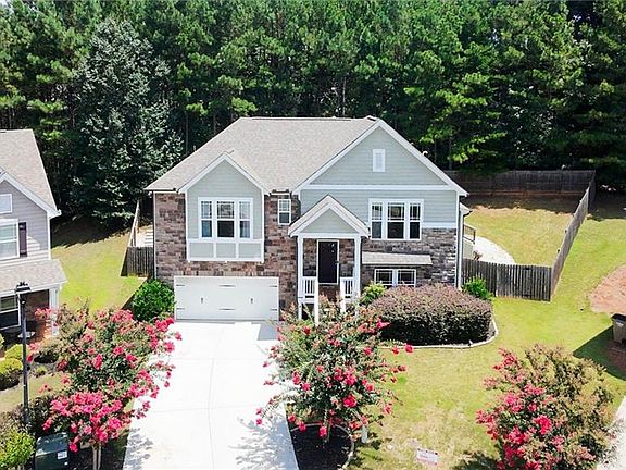 3rd image of 4894 Clarkstone Dr