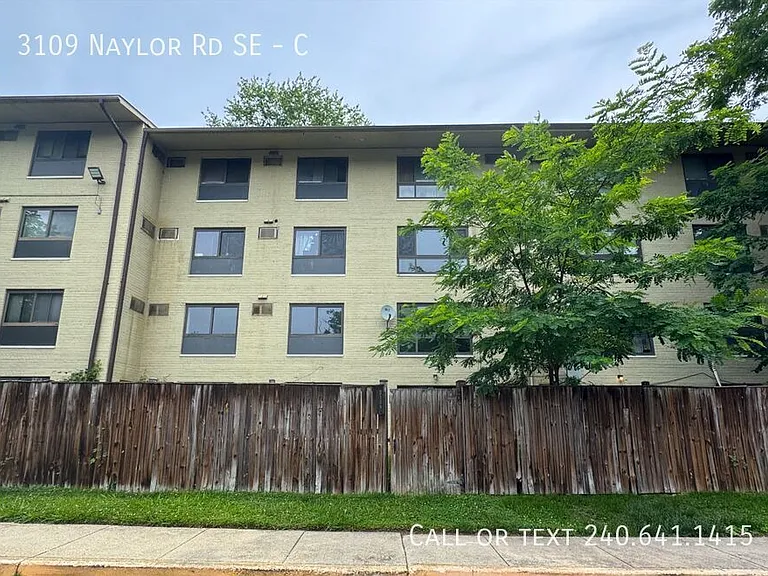 3109 Naylor Rd SE #C — Photo 12