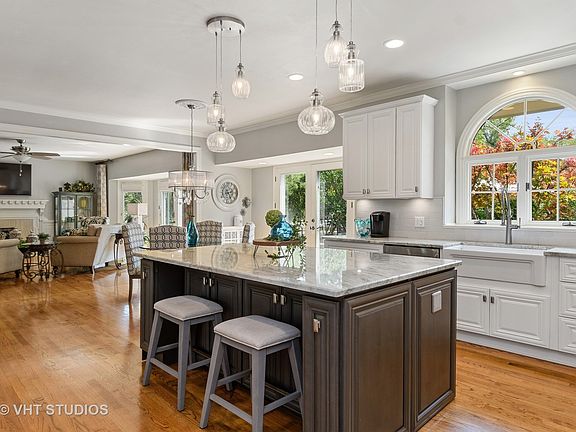 4th image of 4023 White Eagle Dr